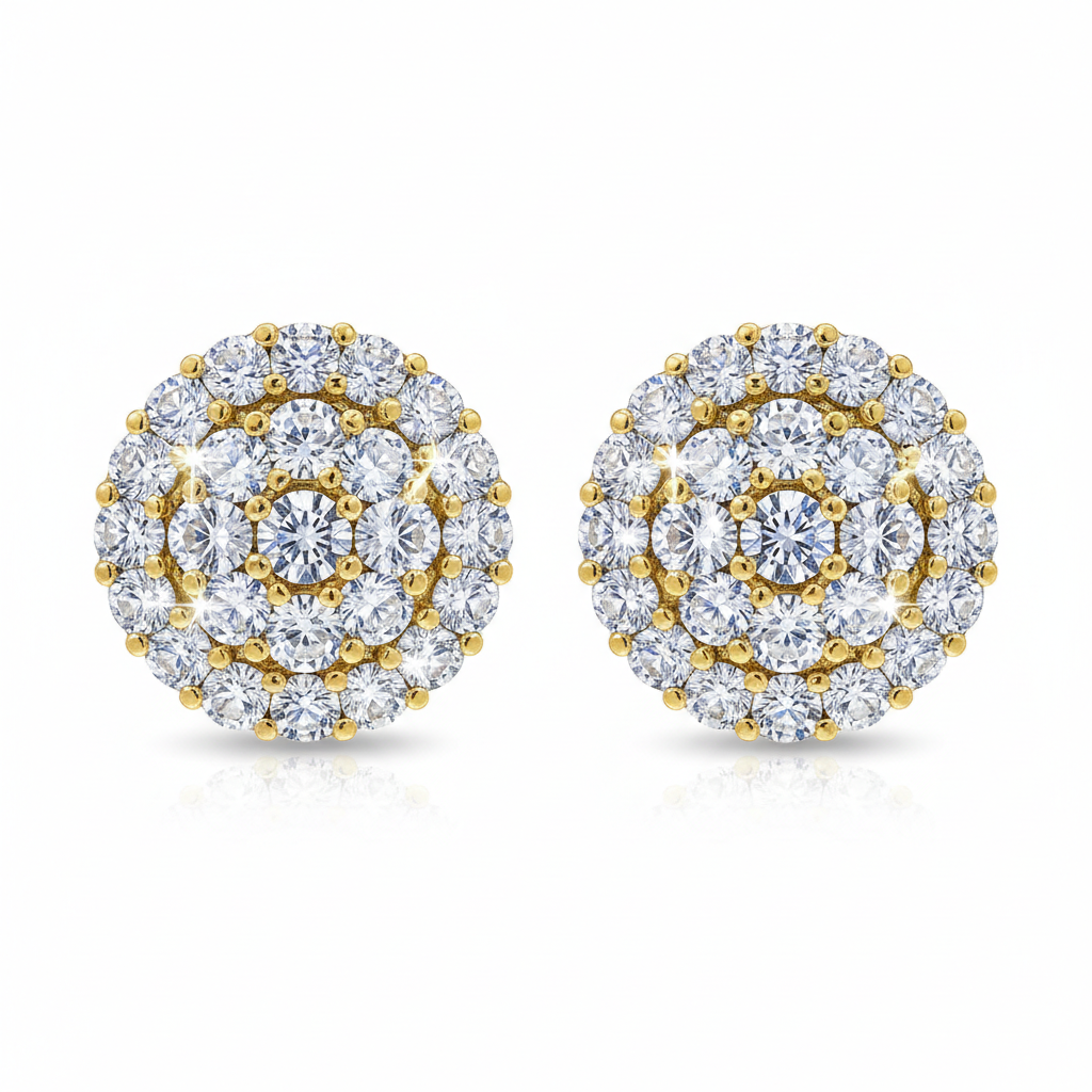 Brincos cravejados com zircônias incolores